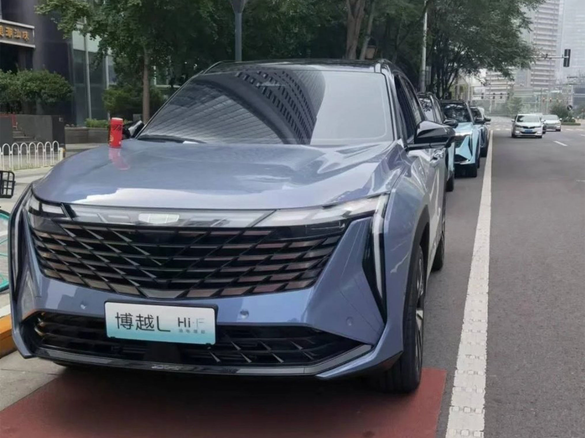 吉利fx11内饰预告图公布 8月5日首发