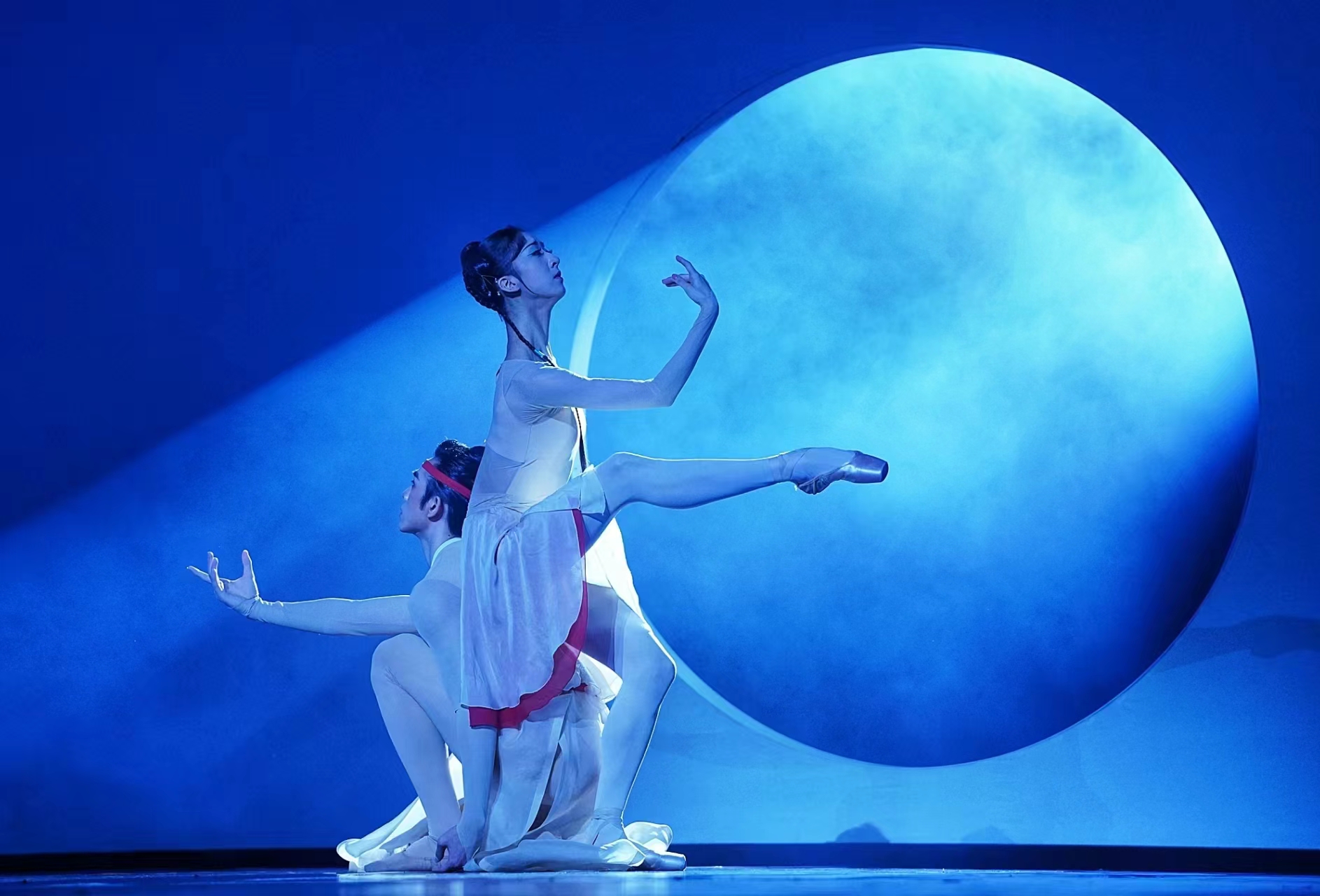芭蕾舞剧《红楼梦》:西方芭蕾舞出中国古典意境