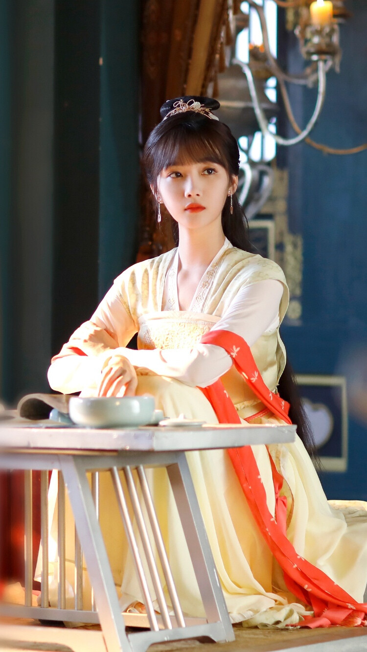 宅斗《拼爹日常:佛系少女在古代》因太闲,她搅和家里的勾心斗角