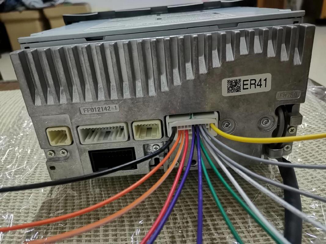 斯巴鲁cd机er41能改成家用接线吗?