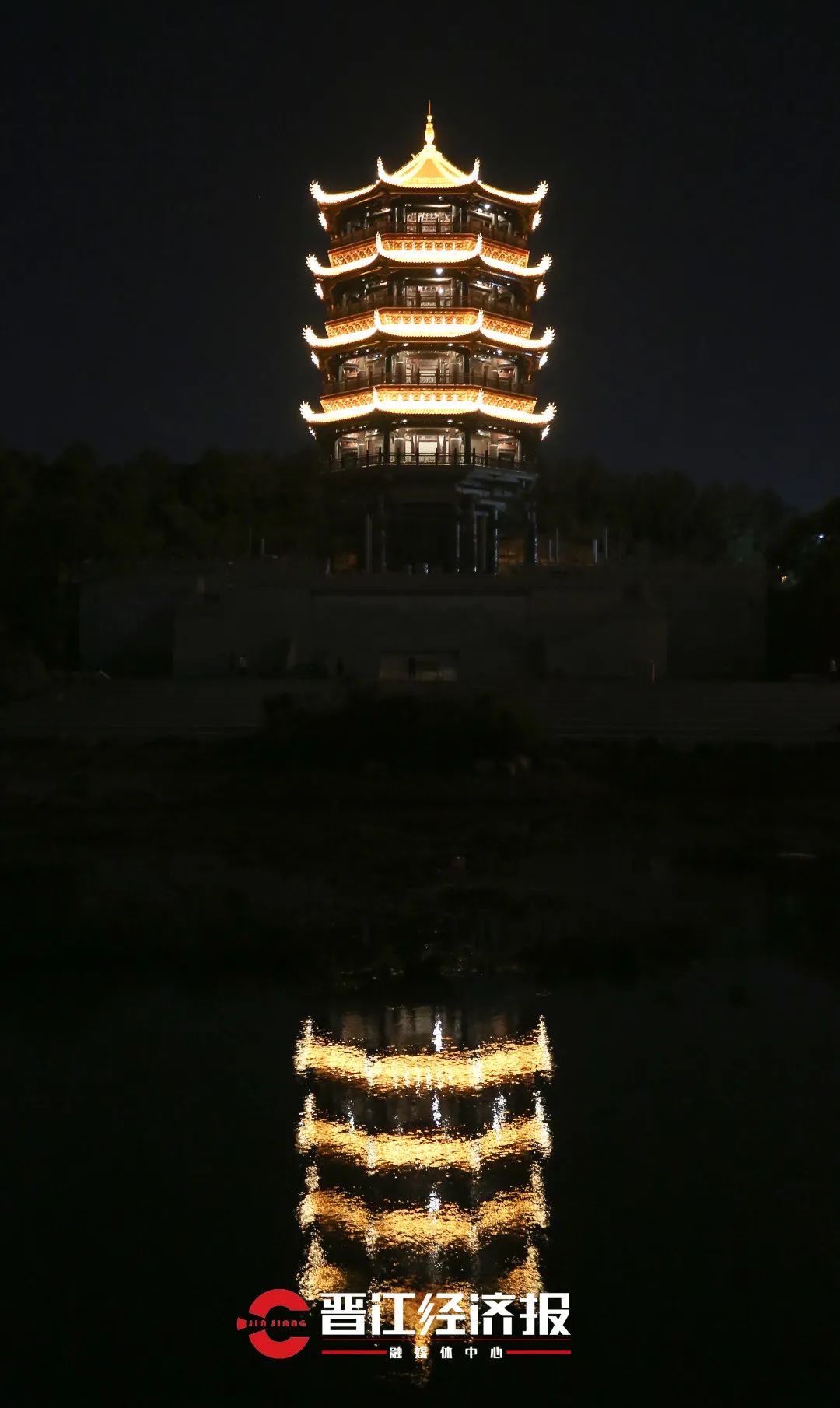 夜晚的八仙阁,晋江仙景!