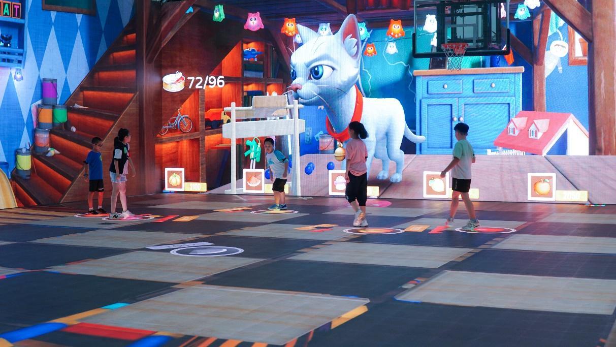 "ai"力一夏|格灵深瞳迎来史上最小"产品体验官"