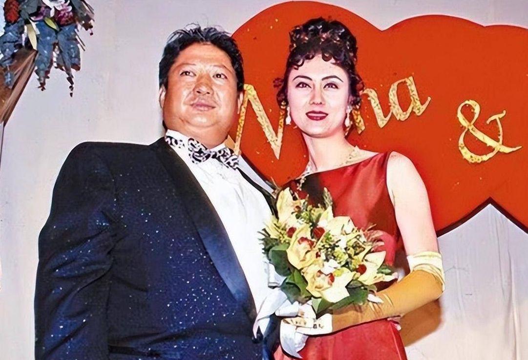 洪金宝老婆曹恩玉照片图片