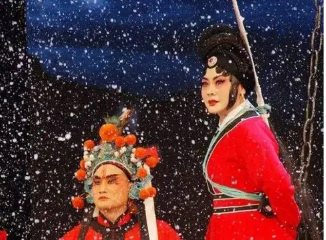 窦娥图片六月飞雪图片