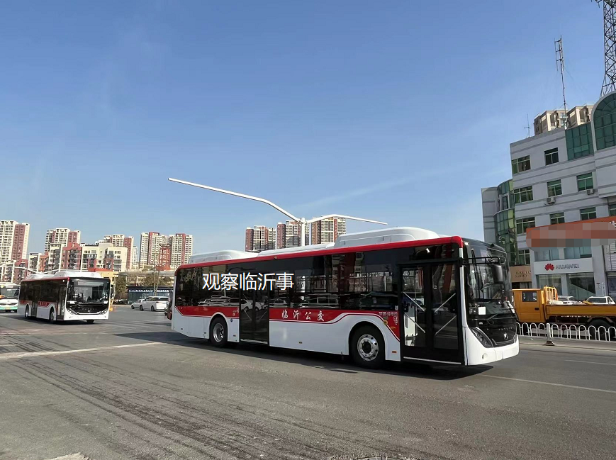 早晚高峰的临沂公交不要钱,并且还有新车可以坐