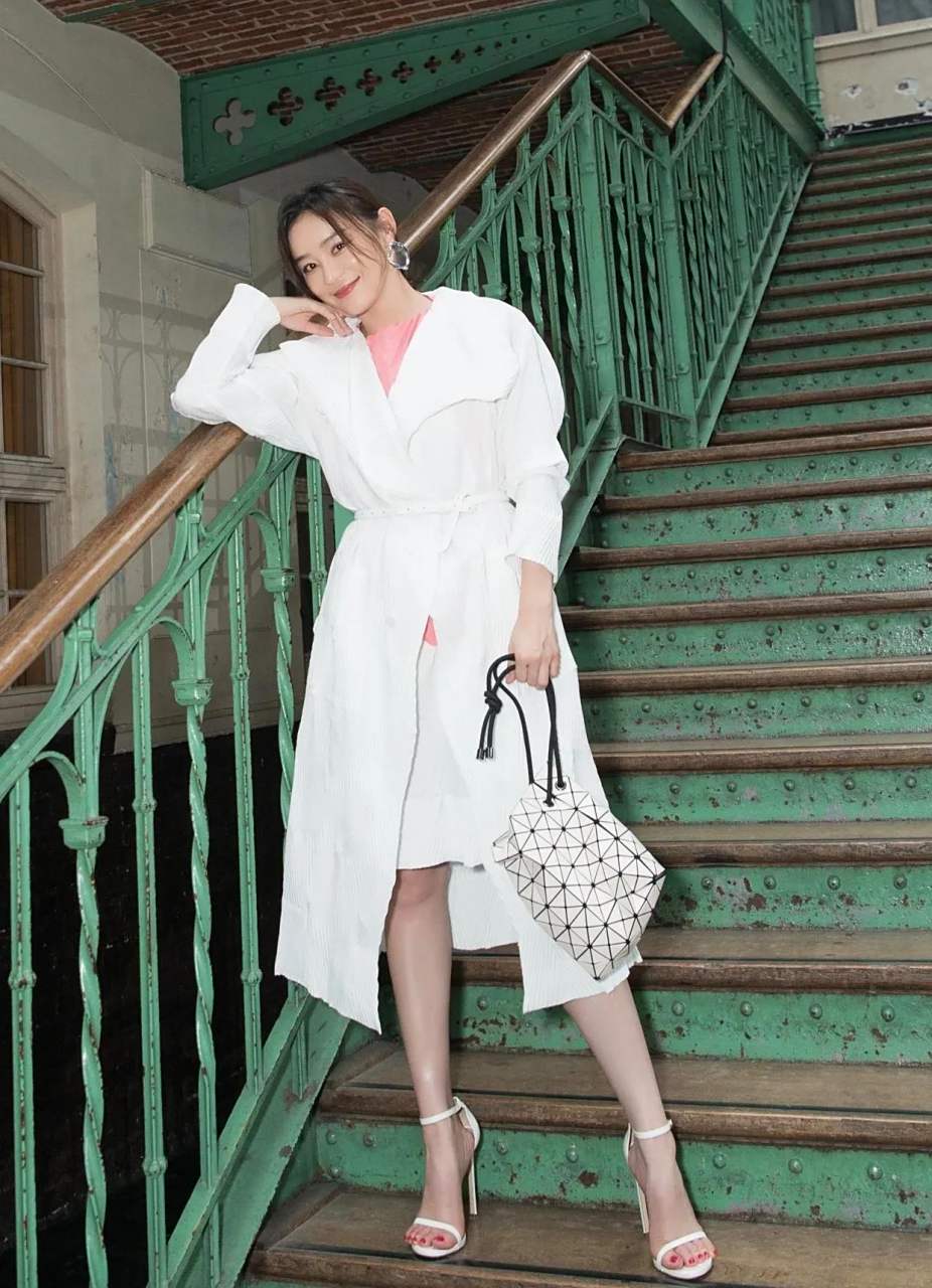 袁姗姗 粉嫩玉足合集#八卦手册# #我要上头条# #头条家时光