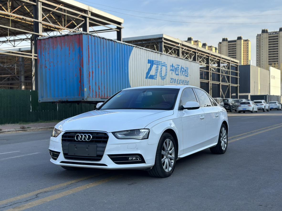 2013 年奥迪 a4l,2.0t 仅两处补漆