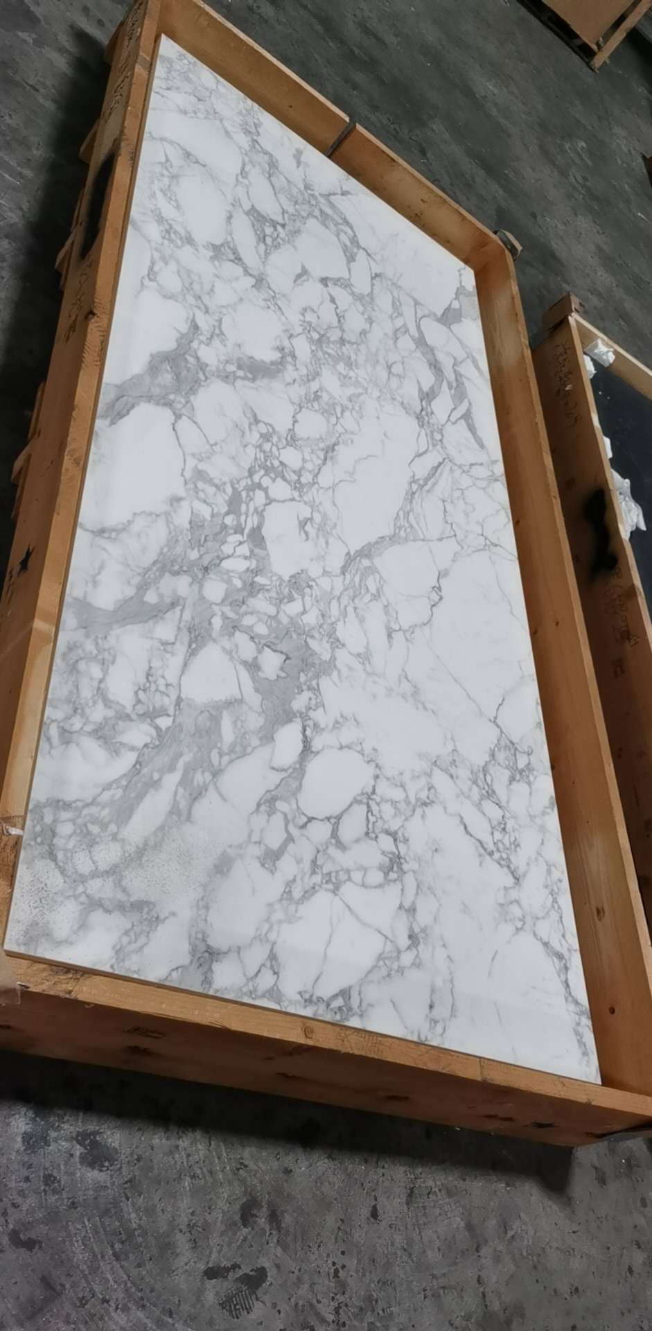 意大利进口岩板1200x2600大花白应用效果