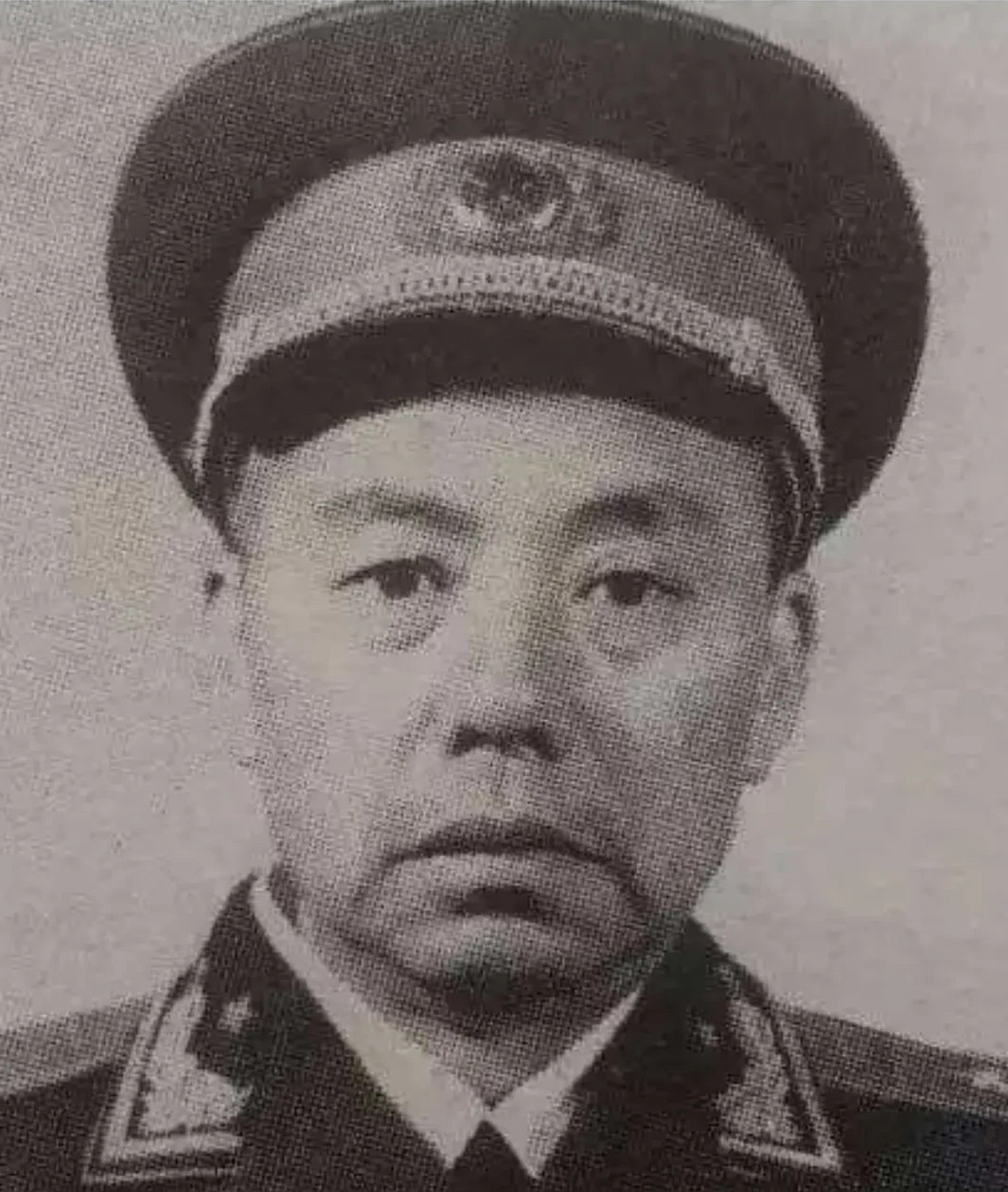 身经百战,九死一生,开国将领中的"独臂将军"