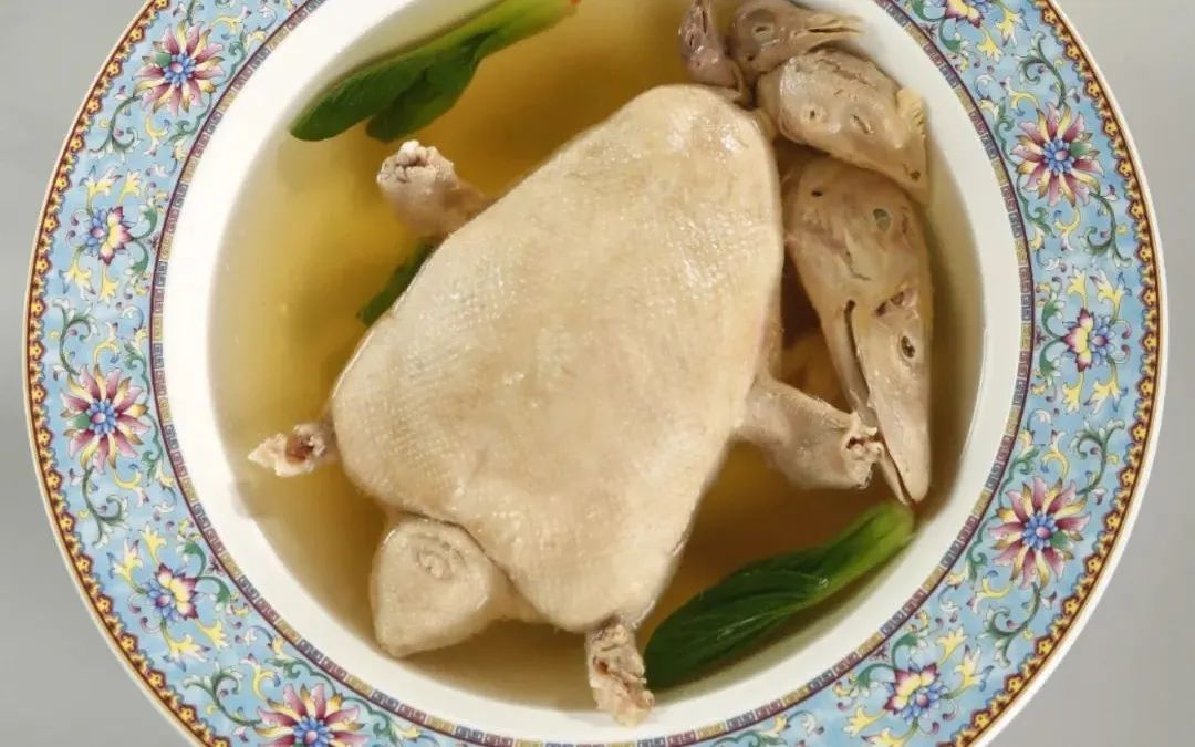 这位内蒙古小羊羔融媒小编连夜加班只为宠你