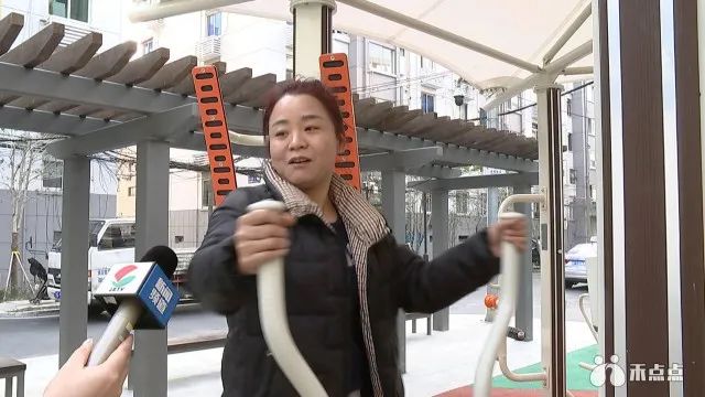 市民 冯泽宇:要文明用语,不能随口骂人,做到垃圾分类,不能随地扔垃圾