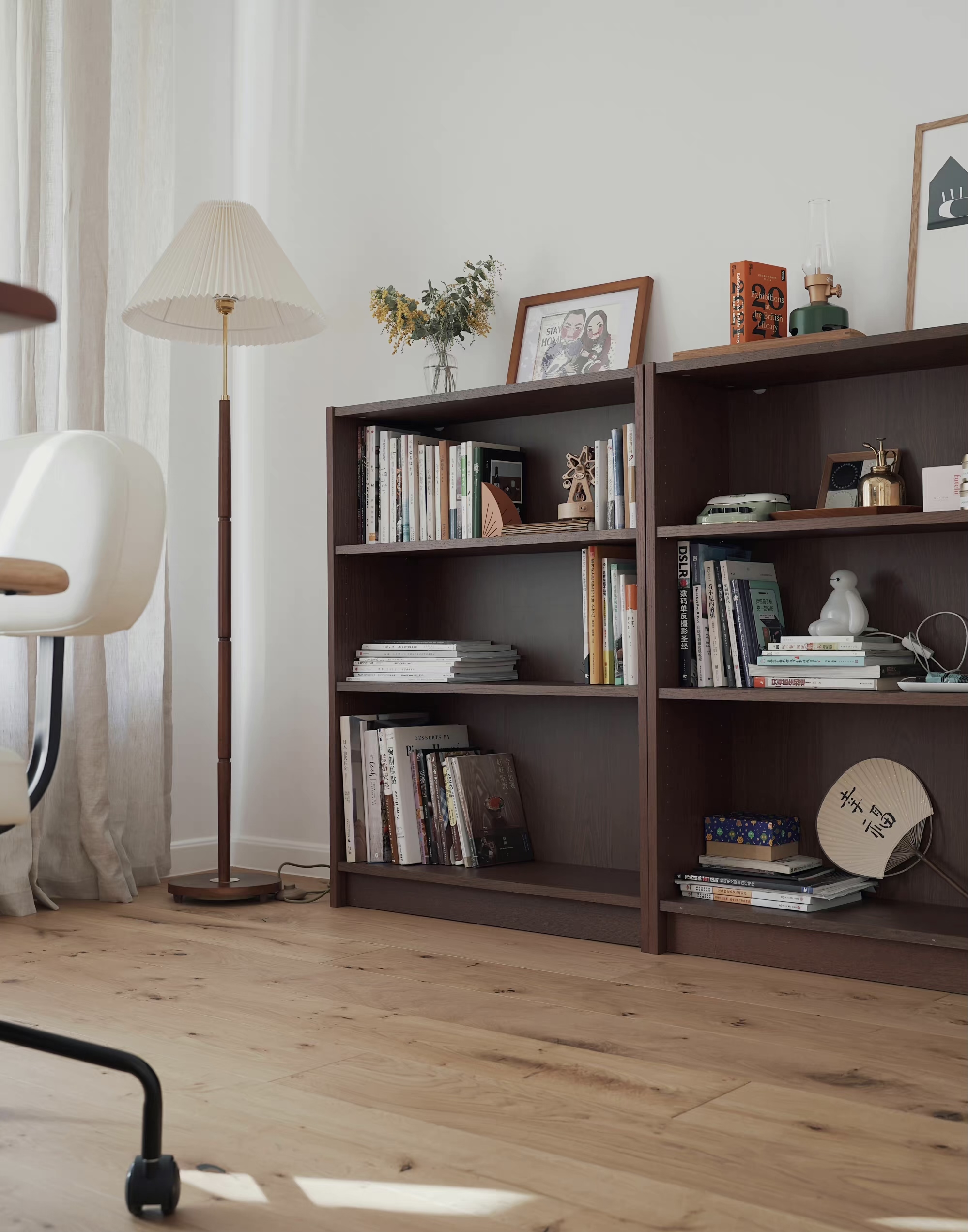 想要装书架的看过来:特好看,特能装,装得特别多,这些书架绝了