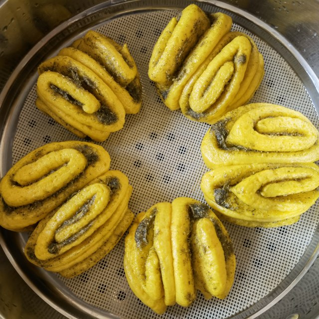 南瓜香豆花卷