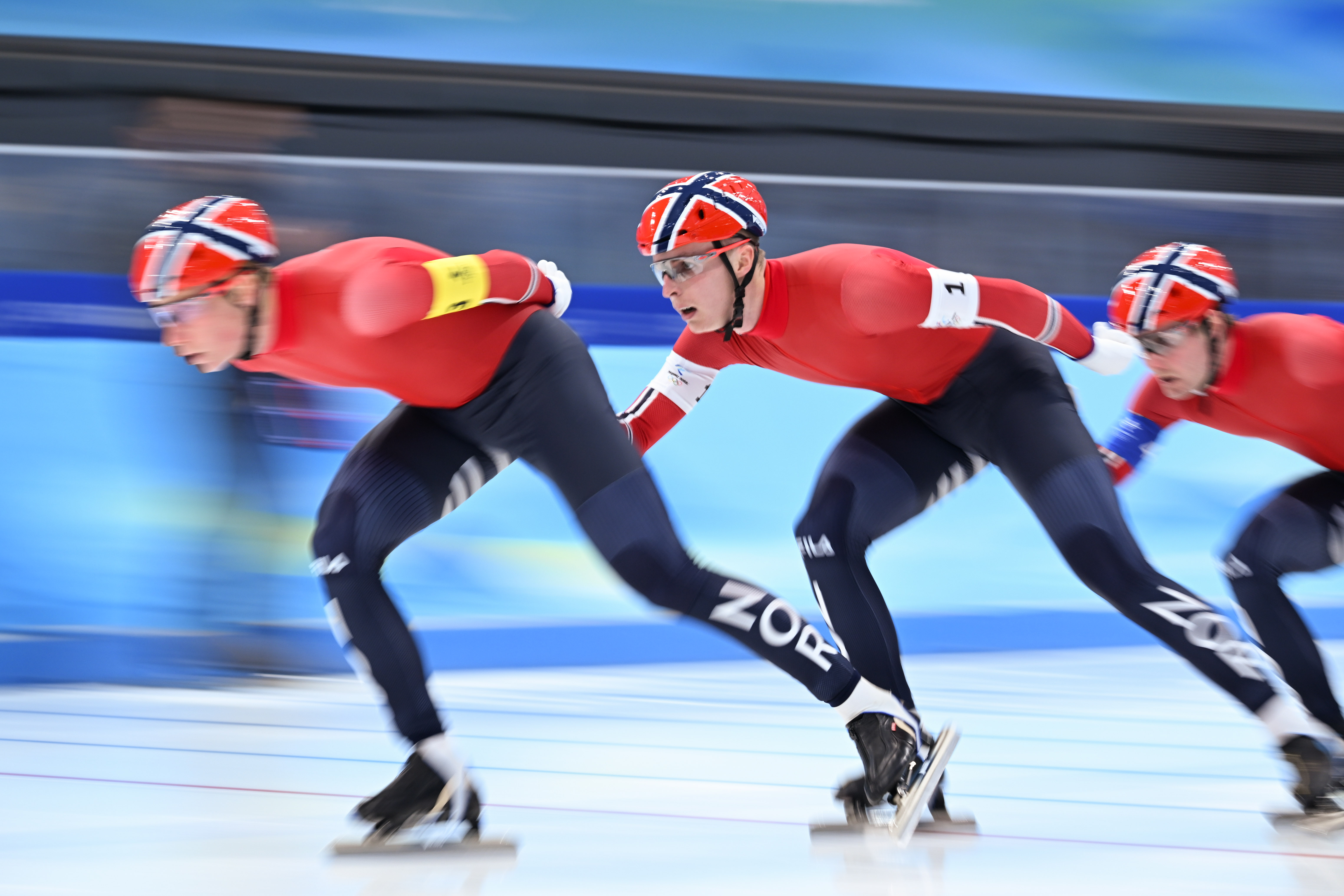 冬奥会比赛瞬间图片
