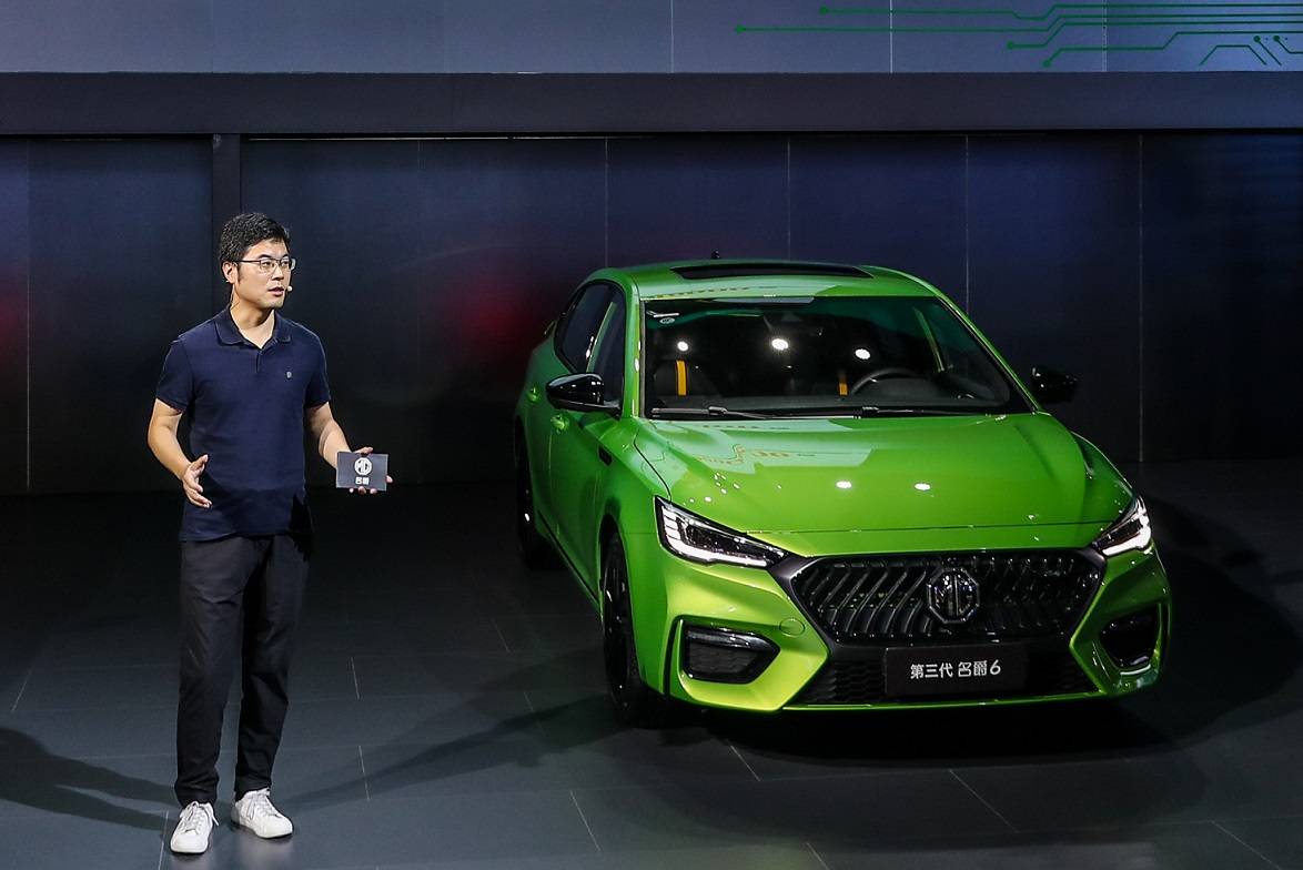 绿色牌子是什么意思代表了新能源汽车的类型,具体为纯电动汽车