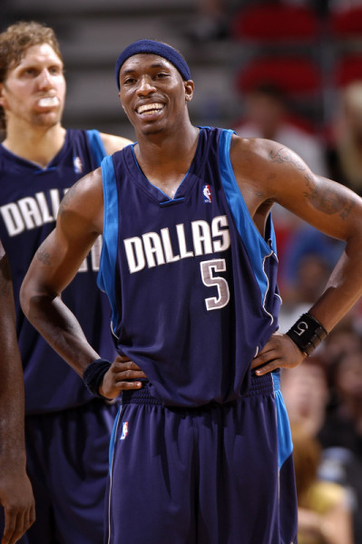 丑郡马——约什·霍华德