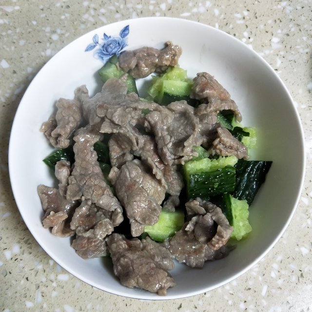 黃瓜拌牛肉