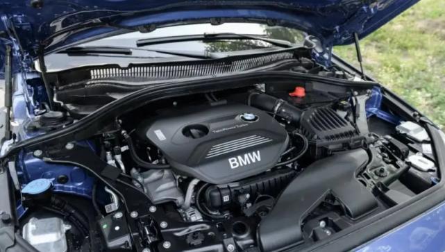 宝马x1采用三缸发动机?