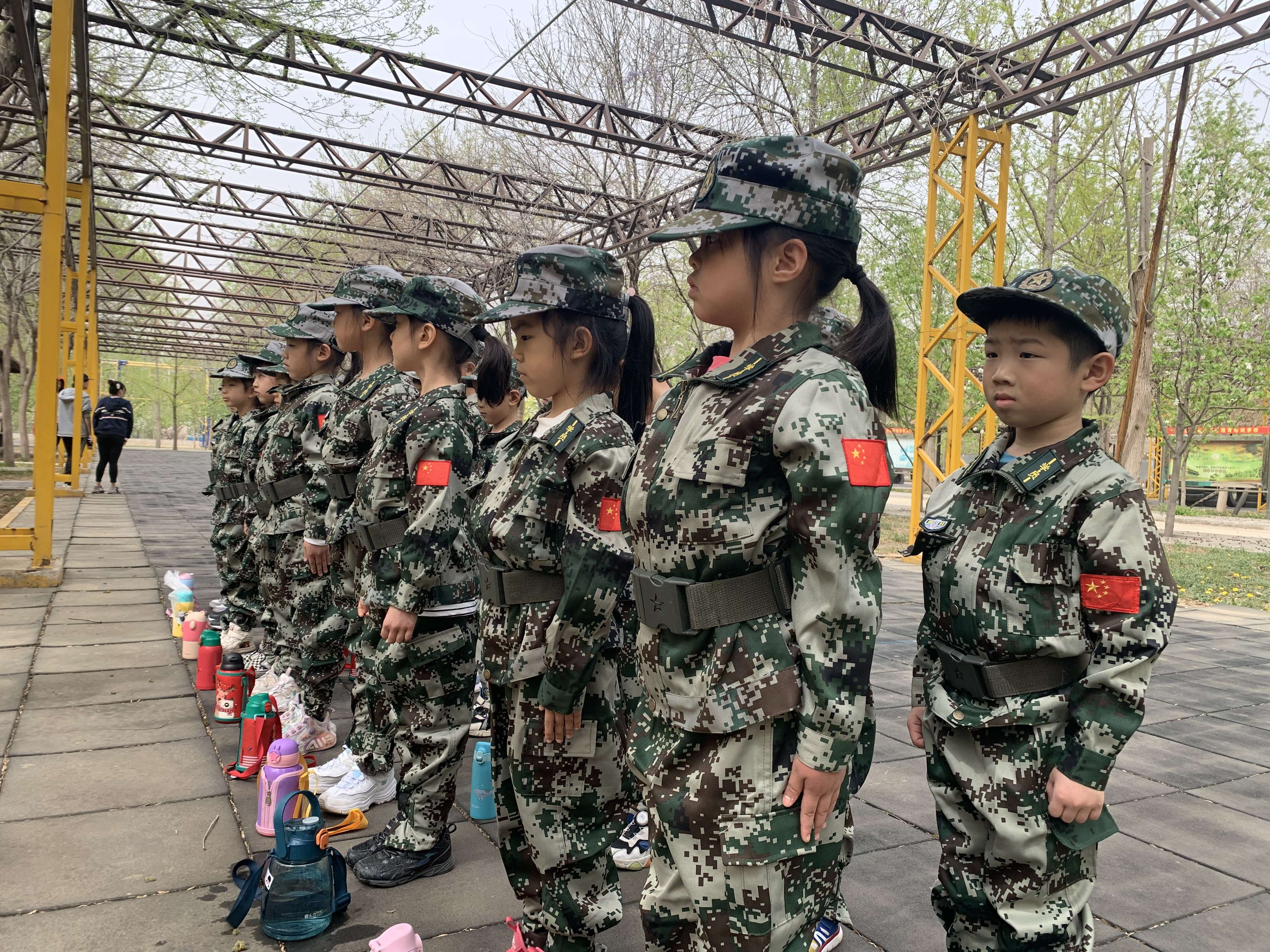 幼见美好,快乐起航|国蓝迪智慧乐国际幼儿园毕业班小小特种兵第1天活动纪实