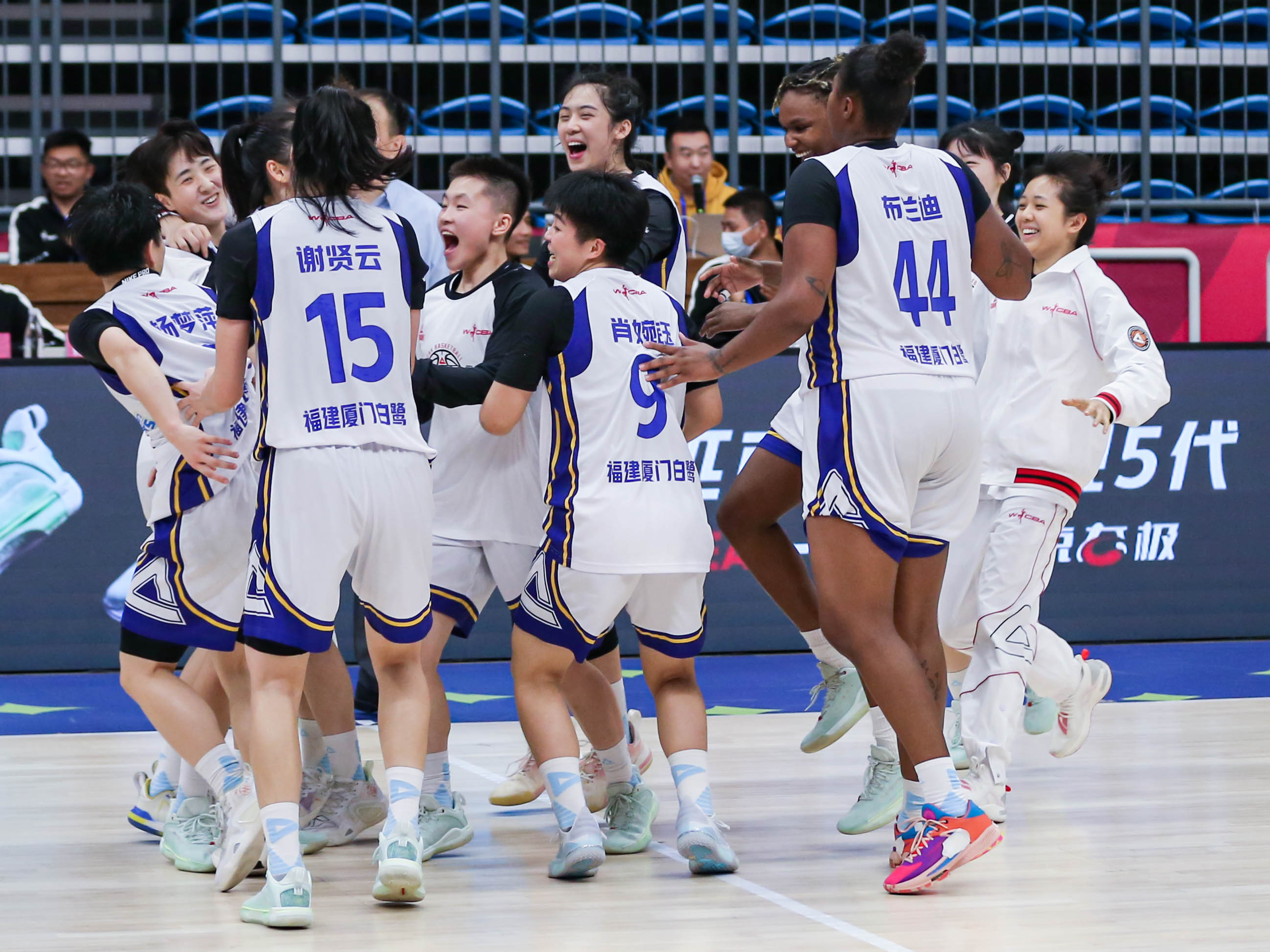 wcba新军斩获赛季首胜!厦门女篮逆转击败天津女篮