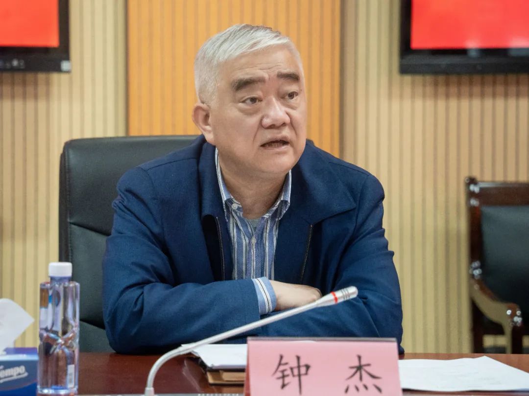 静安区领导专题调研深化国防动员体制改革落地工作