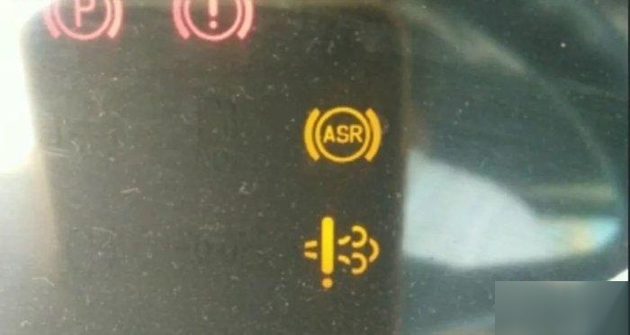 这类问题通常源于线路故障,需要专业的故障诊断设备来确定具体原因,并