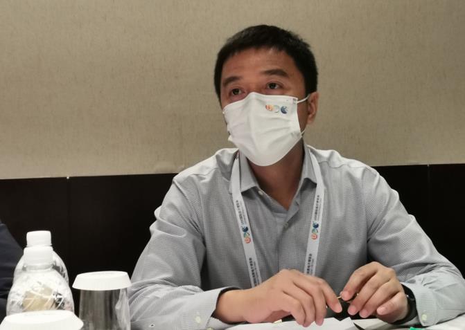 中国电子视像行业协会执行秘书长兼oled分会秘书长 彭健锋