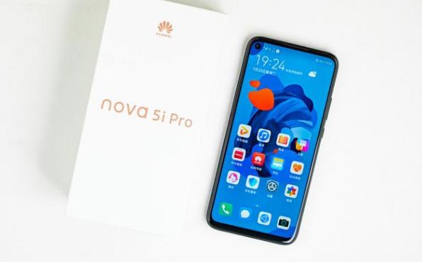 四款麒麟810手机!华为nova5性能最强,评分最低的不是荣