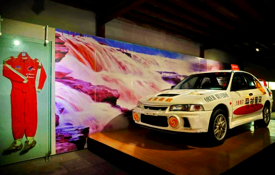 柯受良飞跃黄河的车辆收藏于浙江,虽无空调却耗资巨大