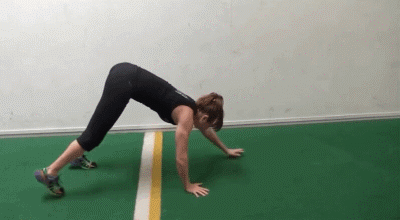 爬行,一种原始的运动方式,帮你强身健体,减脂并塑形