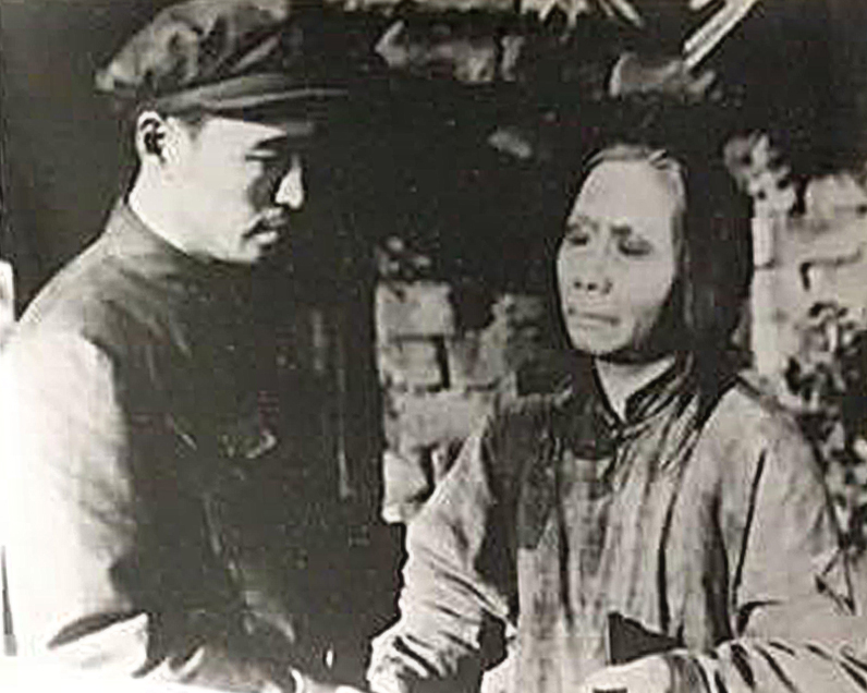 老照片——《翠岗红旗》剧照