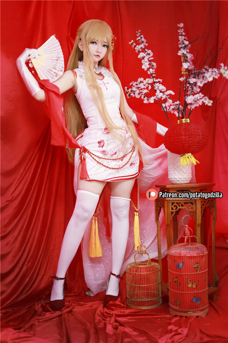 越南coser小姐姐-potato godzilla