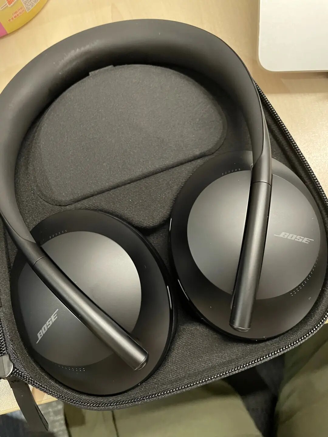 bose700无线消噪耳机:全天候佩戴,极致音质体验