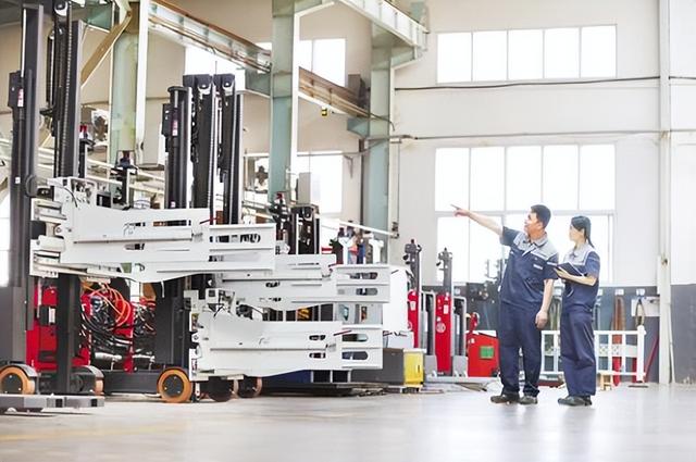 加快打造联通京津雄的经济廊道