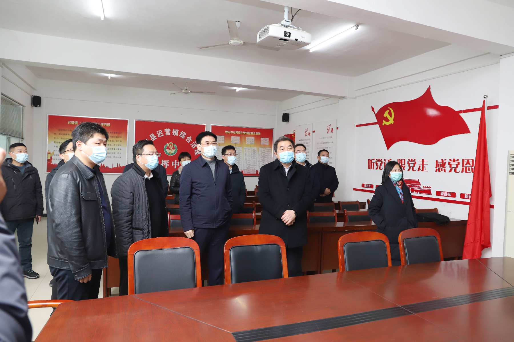 河南省委政法委副书记谢海洋到西华县调研