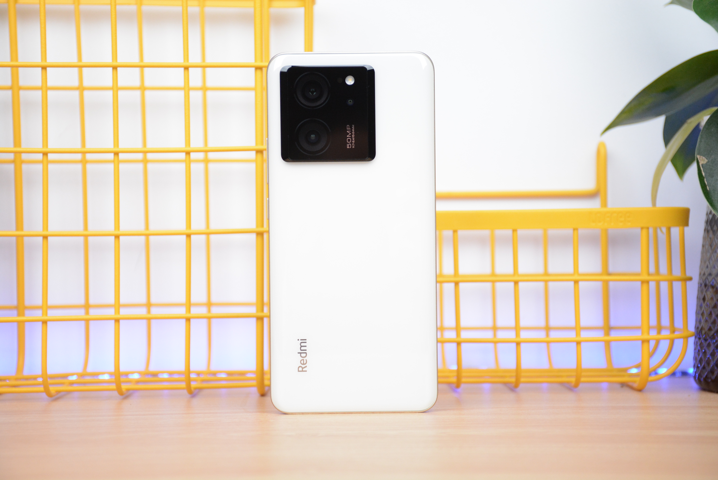 redmi k60至尊版"一价胜千言",3299元安排16g 1t,独显x7 1.5k