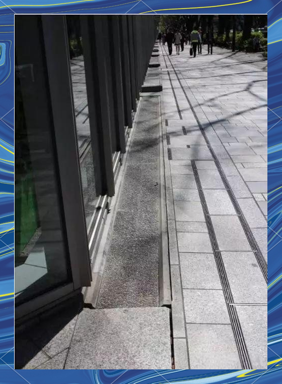 排水沟设计:从装饰到人性化的全方位解读