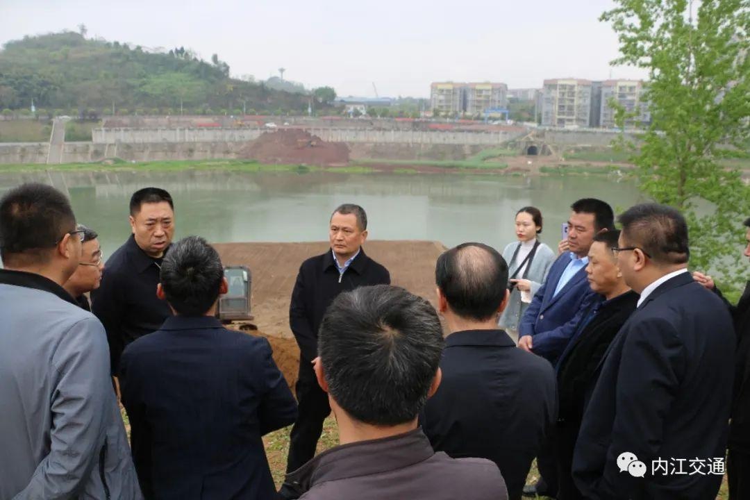 市委常委,常务副市长曾云忠调研水心坝大桥项目建设