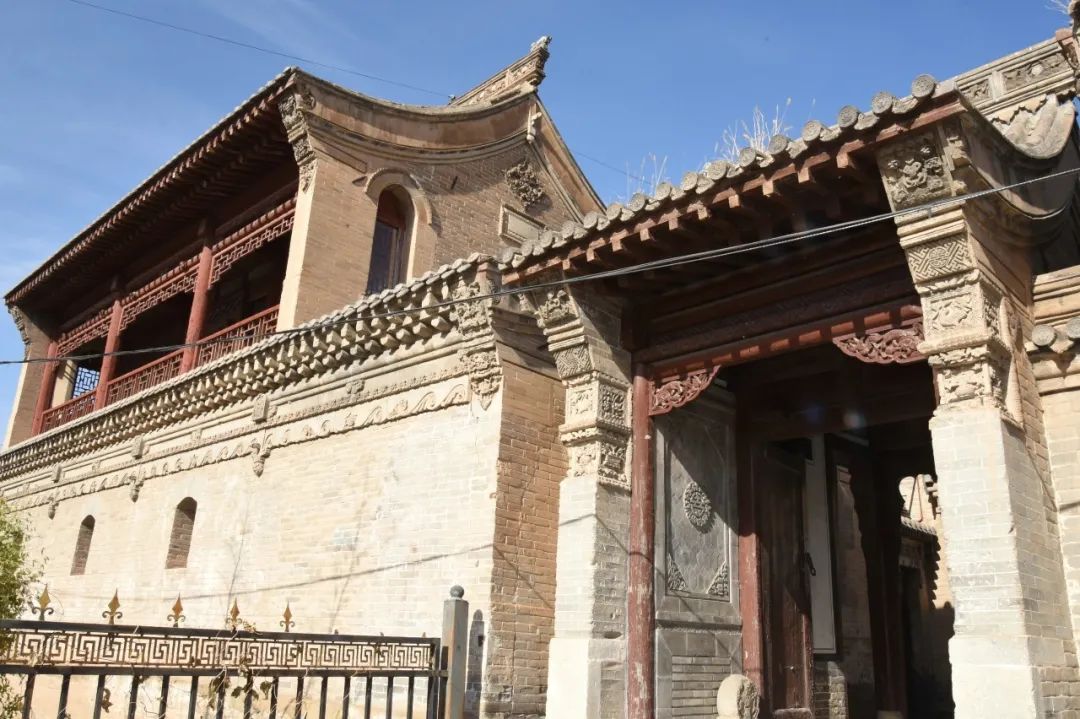 下花园区:百年民间建筑范例——孟家坟绣楼