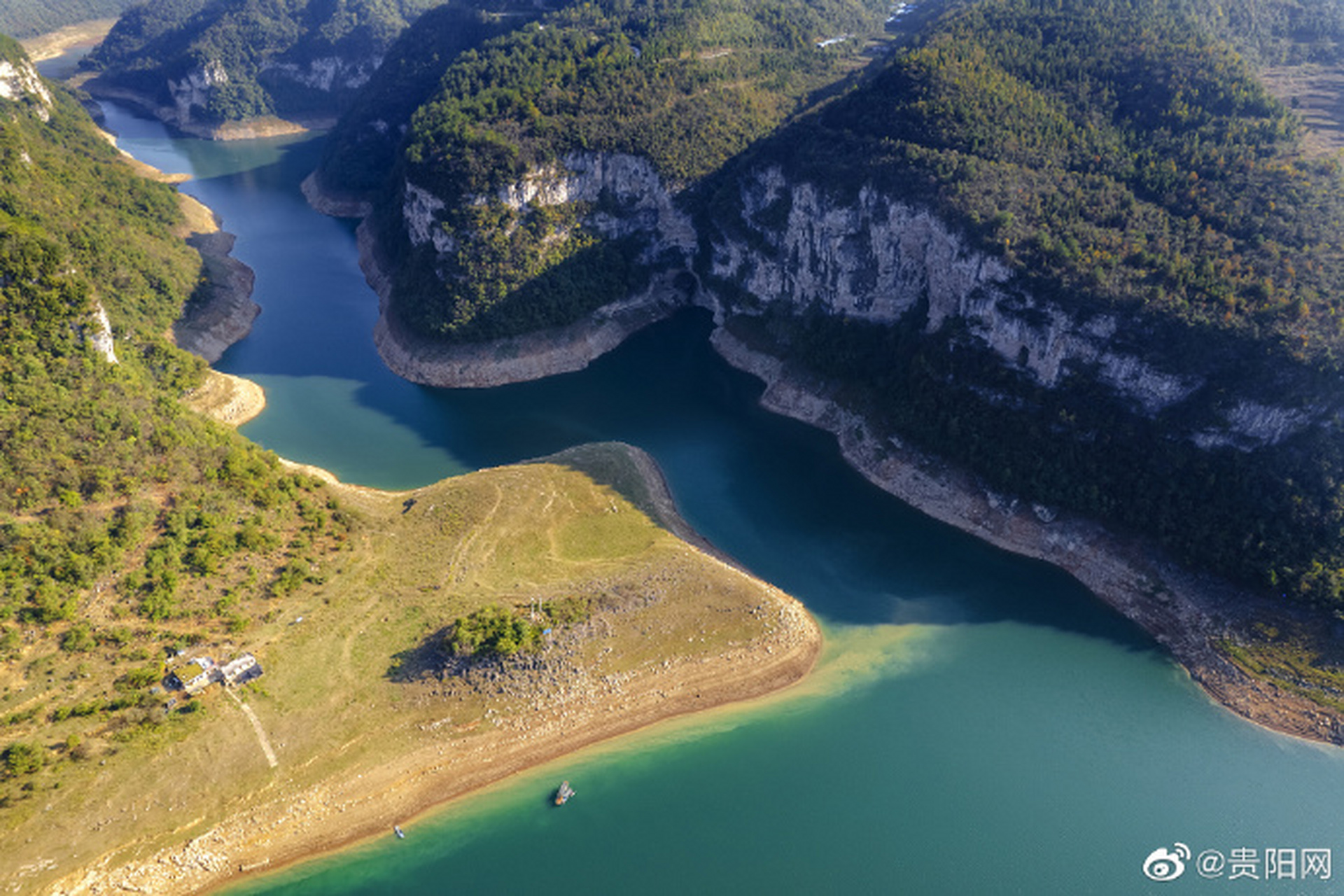 爽爽贵阳·红色息烽】#第十七届贵州旅游产业发展大会# 息烽县地处
