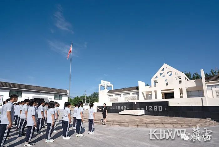 河北滦南:"乡里乡亲"进校园 6.1万名学生同上"开学第一课"