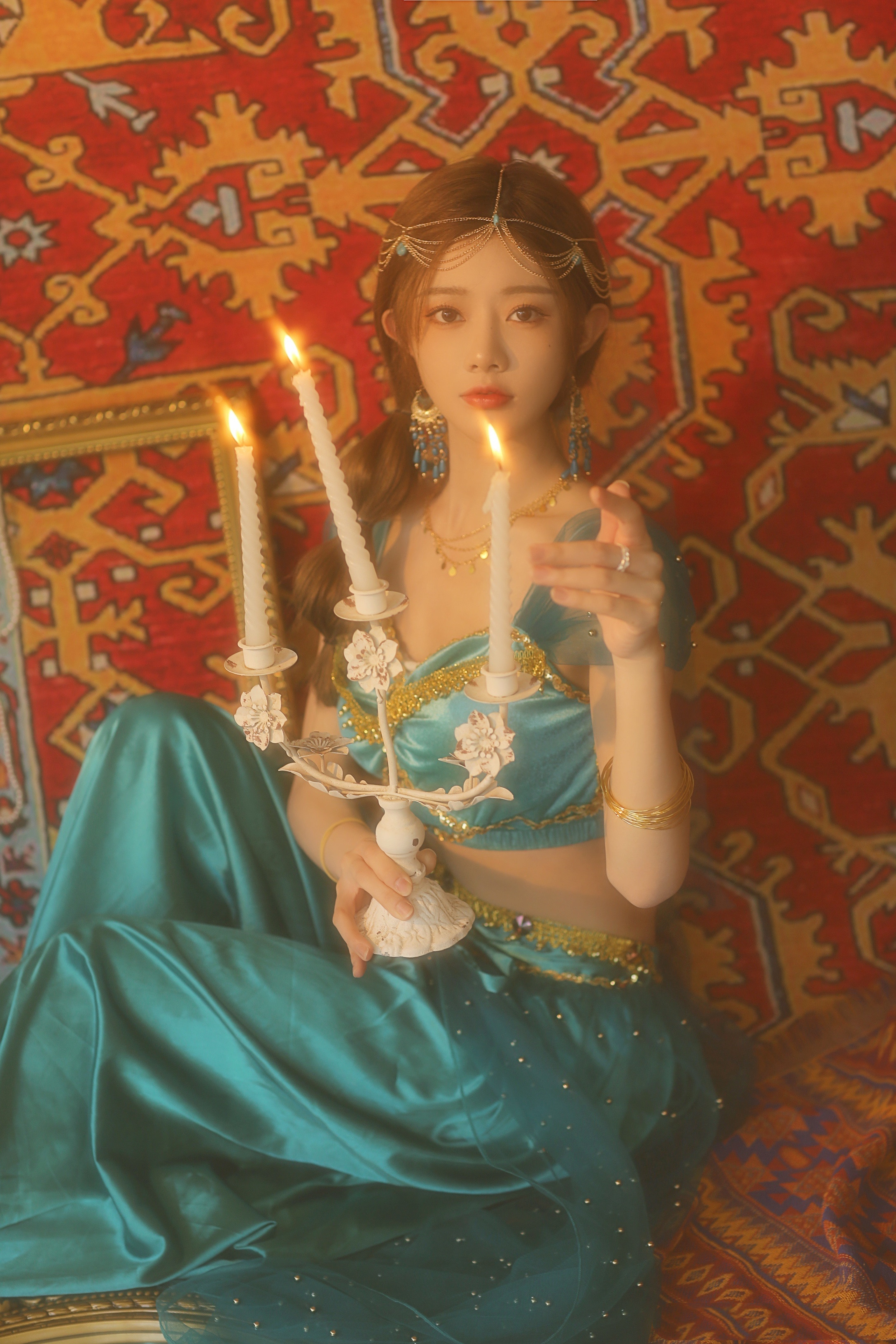 胡晓慧,异域风情造型,翩若惊鸿,婉若游龙!