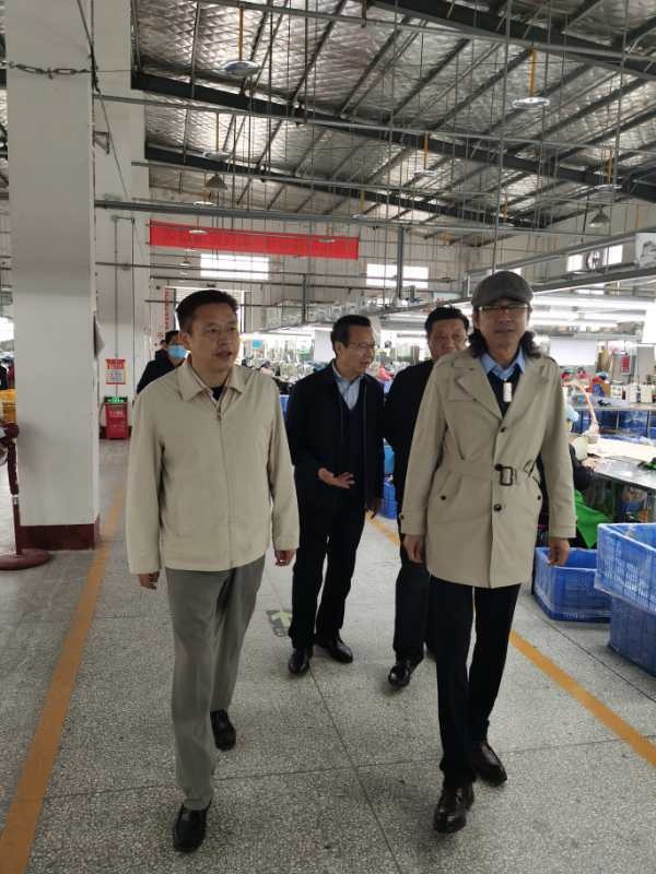 省经信厅蔡小勇带领专家组深入企业检查督导安全生产工作