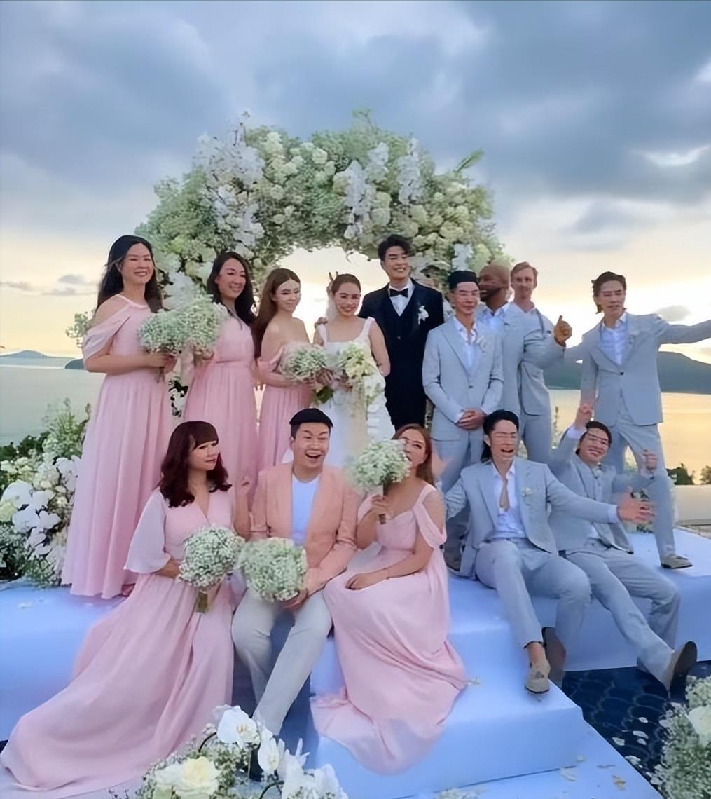 李铢衔与马嘉莹新婚,新娘与杨颖是多年好友,22岁沈月担任伴娘