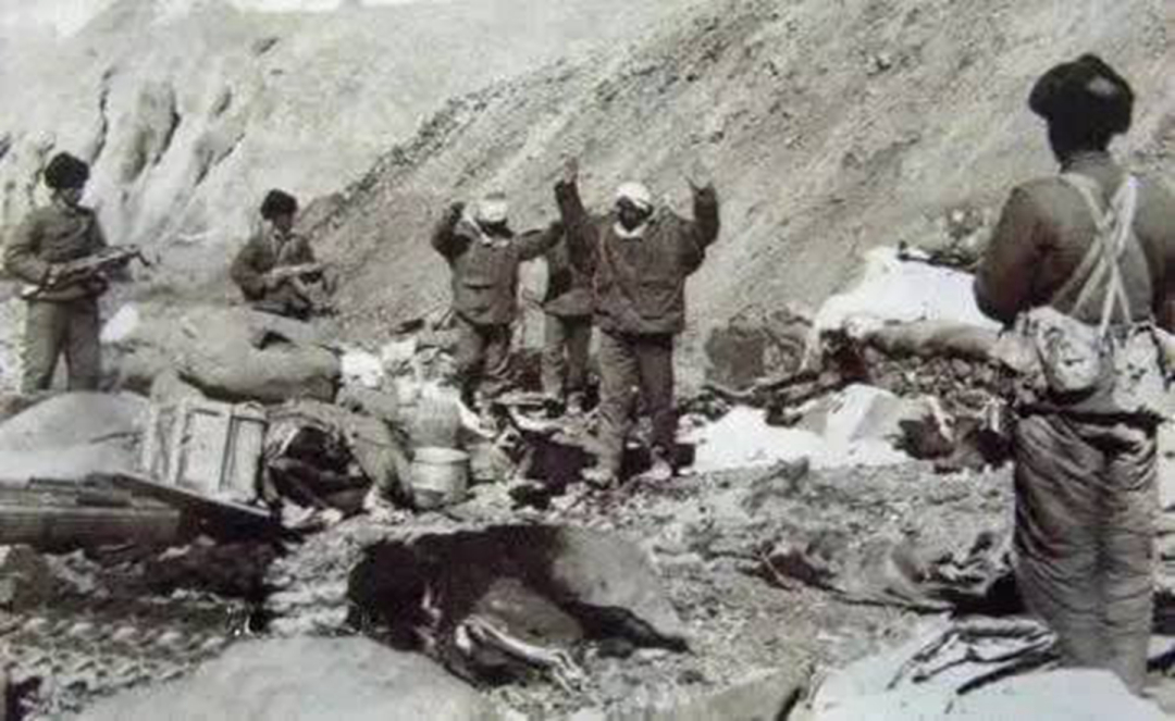中印解放军牺牲图片
