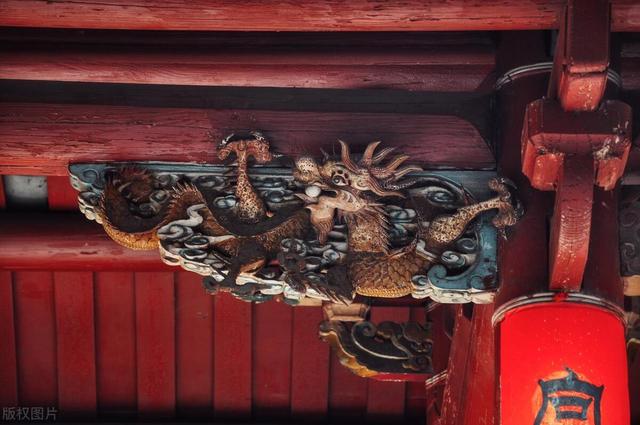 中国古建筑构件之"雀替"