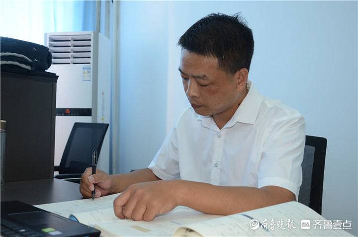 「教师节」杨锐:向课堂要效率,精心设计问题导入和教学环节