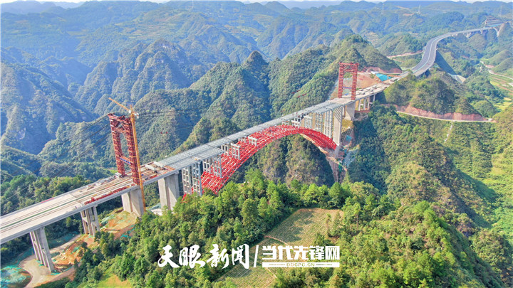 「奋力开展半年攻坚行动」贵阳至黄平高速公路建设快马加鞭 乌梅河特