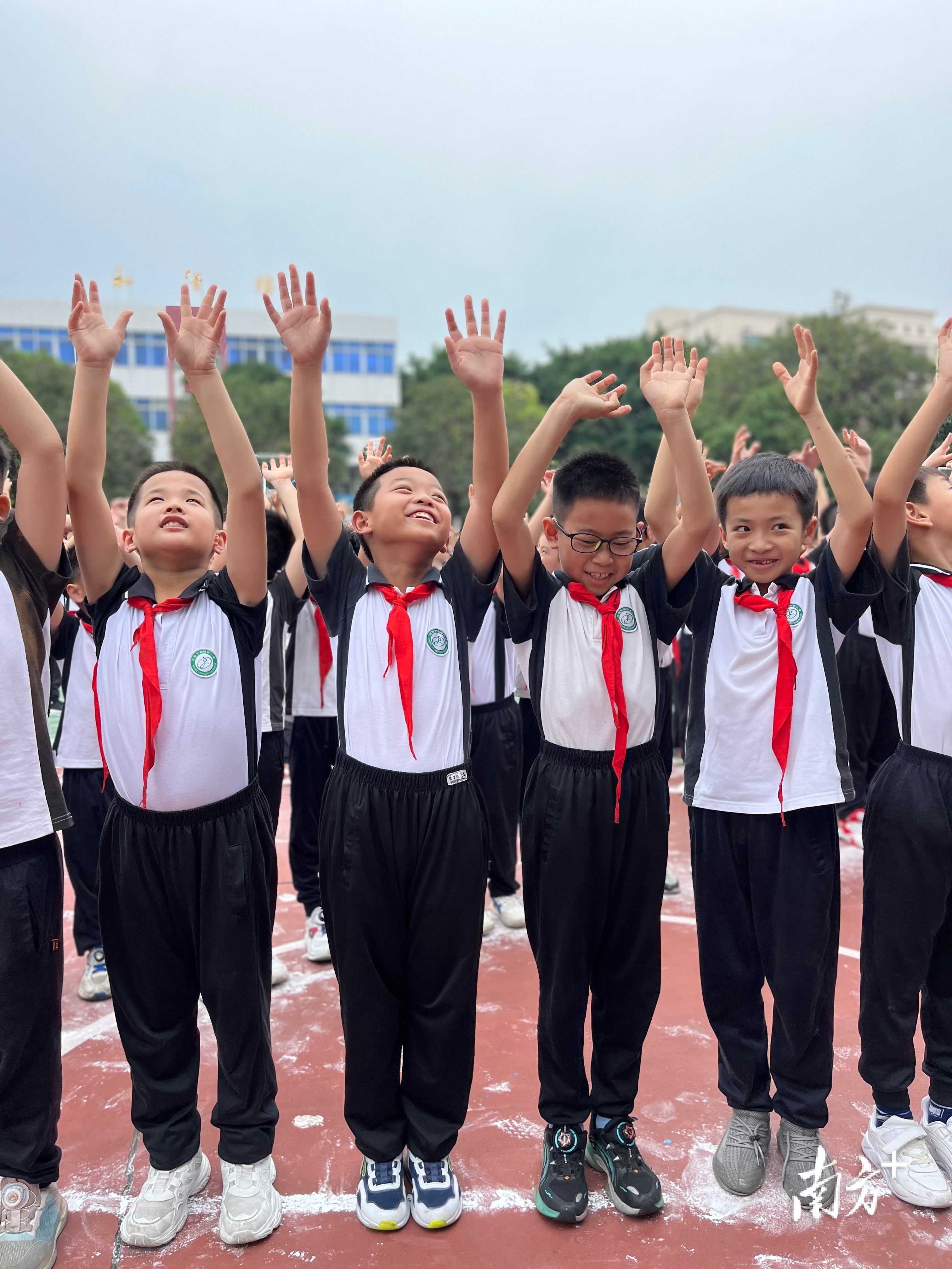 伦教培教小学图片