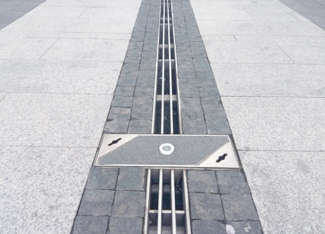 灰色海绵设施中的线性排水沟设计建议